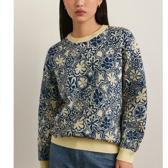 Aritzia TNA Revel Retro Floral Sweater - Picture 1 of 9